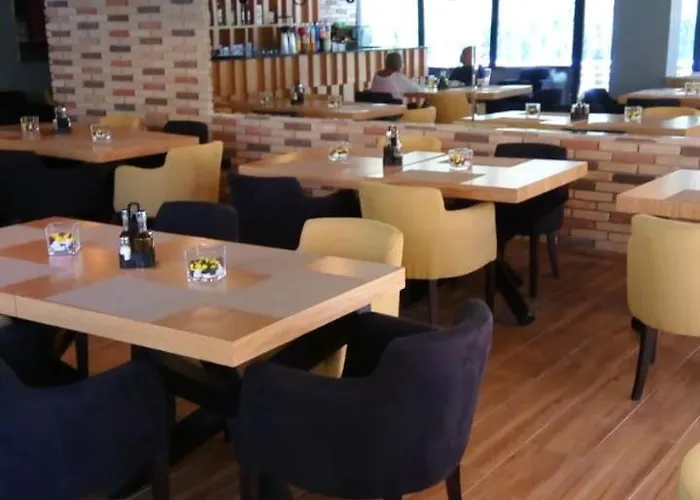 酒店 Alvin Comfort